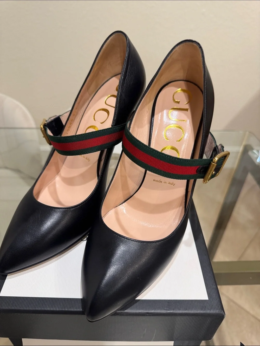 Gucci Black Leather Pointed Mary Jane Pumps with Green-Red Web Strap
